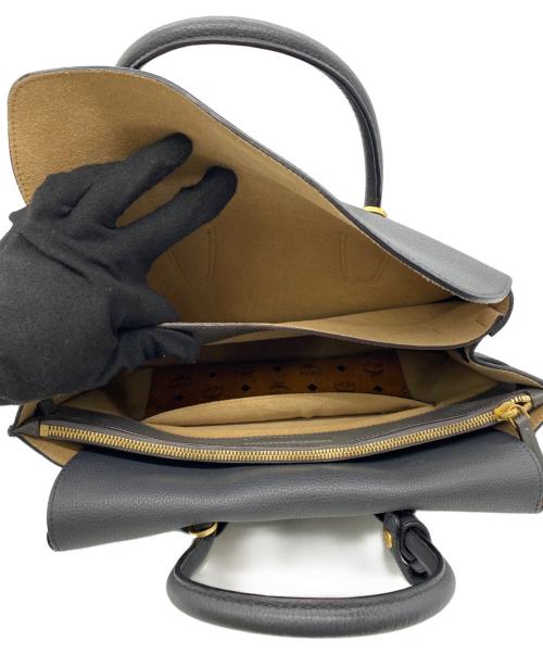 MCM（エムシーエム）MCM (エムシーエム) ハンドバッグ グレーの古着・服飾アイテム
