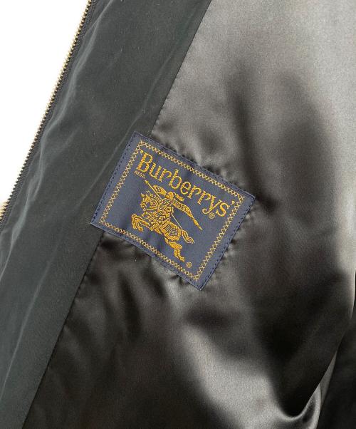 Burberry's（バーバリー）Burberry's (バーバリー) ナイロンジャケット ブラック サイズ:Ｌの古着・服飾アイテム
