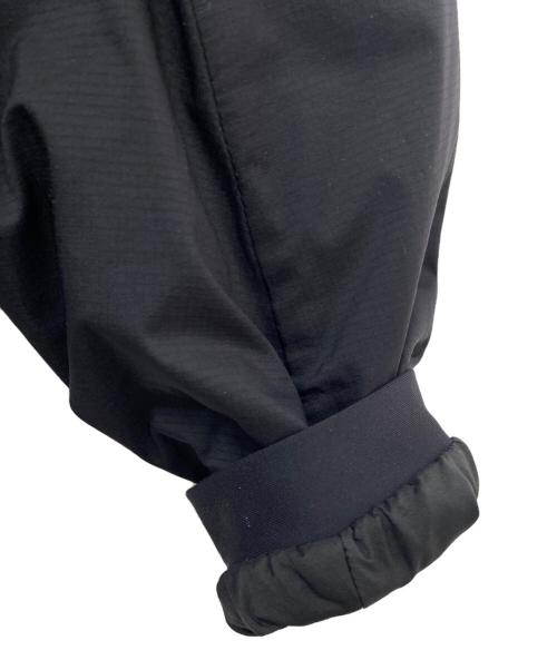 ARC'TERYX（アークテリクス）ARC'TERYX (アークテリクス) 中綿ジャケット ブラック サイズ:Mの古着・服飾アイテム