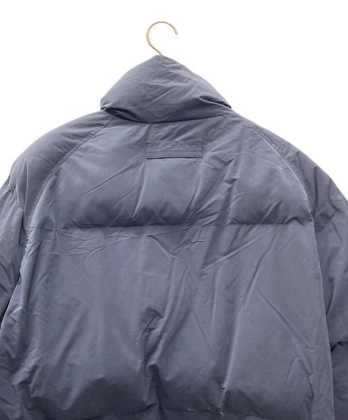 PERUSHU（ペルーシュ）PERUSHU (ペルーシュ) リバーSブル中綿ジャケット ネイビー×ベージュ サイズ:Ｌ 未使用品の古着・服飾アイテム