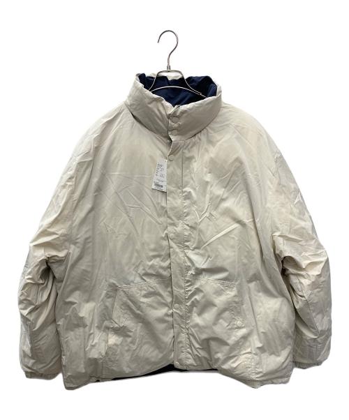 PERUSHU（ペルーシュ）PERUSHU (ペルーシュ) リバーSブル中綿ジャケット ネイビー×ベージュ サイズ:Ｌ 未使用品の古着・服飾アイテム