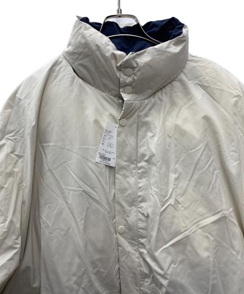 PERUSHU（ペルーシュ）PERUSHU (ペルーシュ) リバーSブル中綿ジャケット ネイビー×ベージュ サイズ:Ｌ 未使用品の古着・服飾アイテム