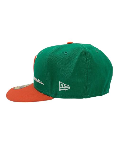 New Era（ニューエラ）New Era (ニューエラ) キャップ グリーン×オレンジ サイズ:71/8 未使用品の古着・服飾アイテム
