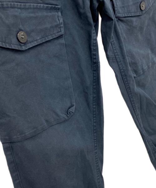 STONE ISLAND（ストーンアイランド）STONE ISLAND (ストーンアイランド) カーゴパンツ ネイビー サイズ:Ｍの古着・服飾アイテム