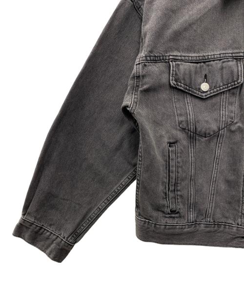 LEVI'S（リーバイス）LEVI'S (リーバイス) トラッカージャケット グレー サイズ:Ｓの古着・服飾アイテム
