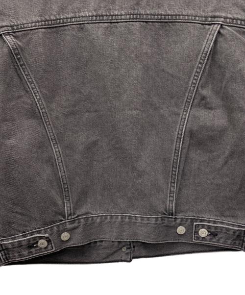 LEVI'S（リーバイス）LEVI'S (リーバイス) トラッカージャケット グレー サイズ:Ｓの古着・服飾アイテム