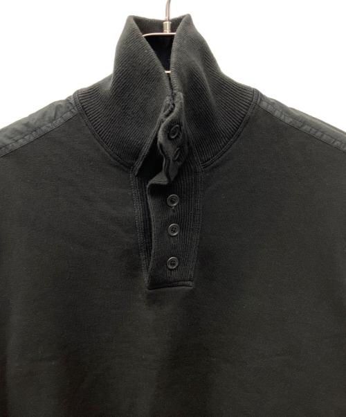 C.P COMPANY（シーピーカンパニー）C.P COMPANY (シーピーカンパニー) ハーフボタンパッチワークスウェット ブラック サイズ:Ｍの古着・服飾アイテム