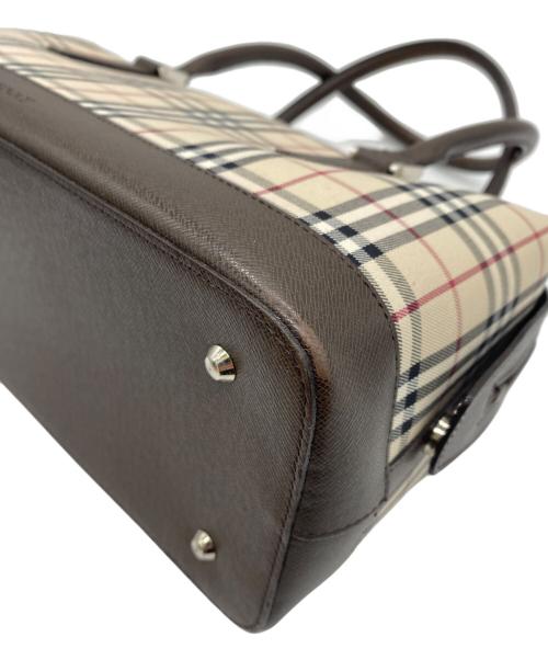 BURBERRY（バーバリー）BURBERRY (バーバリー) ハンドバッグ ベージュの古着・服飾アイテム
