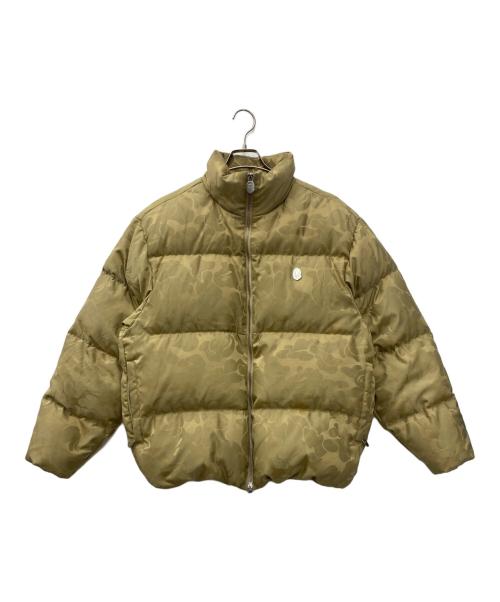 A BATHING APE（ア ベイシング エイプ）A BATHING APE (ア ベイシング エイプ) ダウンジャケット カーキ サイズ:Lの古着・服飾アイテム