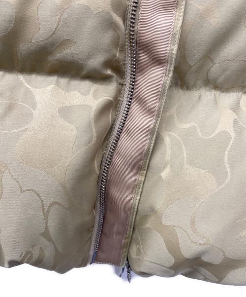 A BATHING APE（ア ベイシング エイプ）A BATHING APE (ア ベイシング エイプ) ダウンジャケット カーキ サイズ:Lの古着・服飾アイテム
