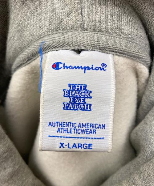 Champion（チャンピオン）Champion (チャンピオン) THE BLACK EYE PATCH (ブラックアイパッチ) プルオーバーパーカー グレー サイズ:XLの古着・服飾アイテム