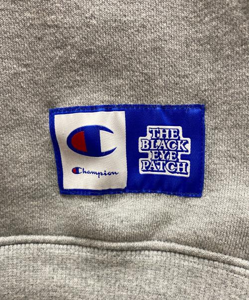 Champion（チャンピオン）Champion (チャンピオン) THE BLACK EYE PATCH (ブラックアイパッチ) プルオーバーパーカー グレー サイズ:XLの古着・服飾アイテム
