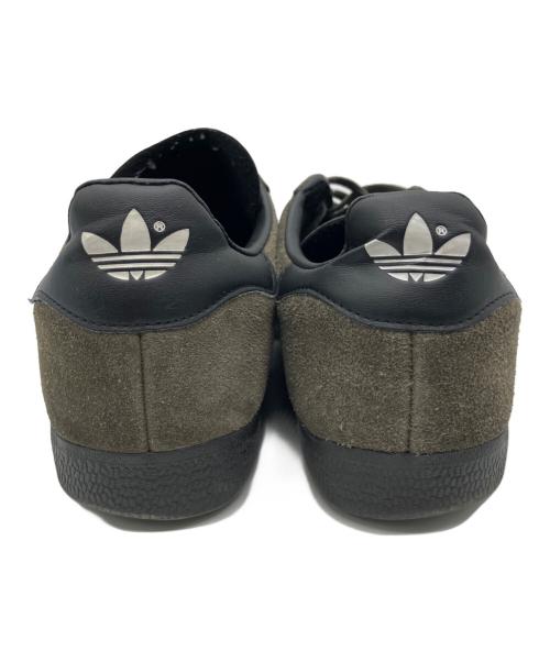 adidas（アディダス）adidas (アディダス) ローカットスニーカー グレー サイズ:27.5の古着・服飾アイテム