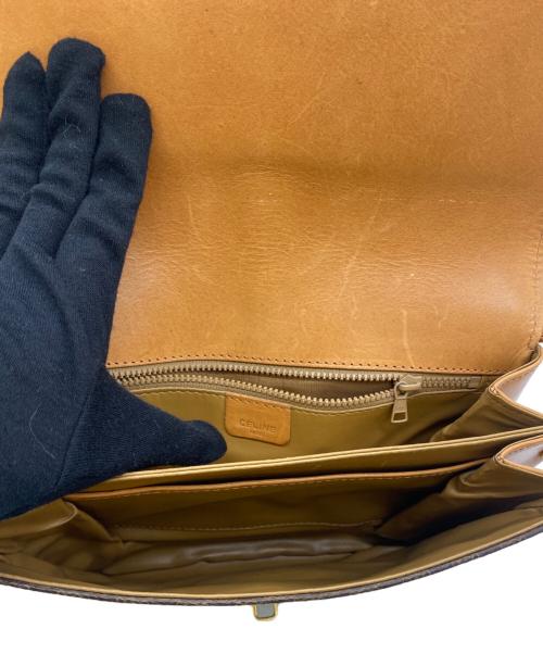 CELINE（セリーヌ）CELINE (セリーヌ) ショルダーバッグ ブラウンの古着・服飾アイテム