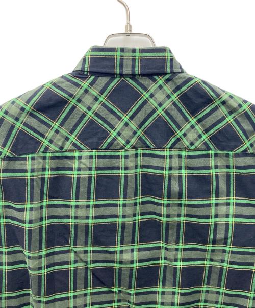GIVENCHY（ジバンシィ）GIVENCHY (ジバンシィ) 長袖シャツ グリーン×ブラック サイズ:39の古着・服飾アイテム