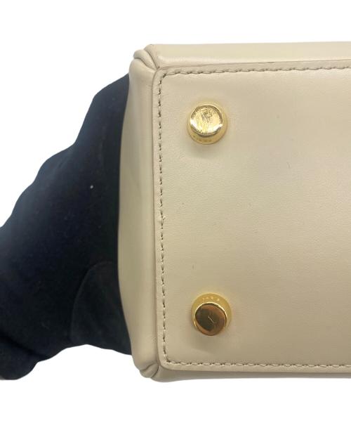 CELINE（セリーヌ）CELINE (セリーヌ) スモール16(セーズ) ベージュ サイズ:スモール16の古着・服飾アイテム