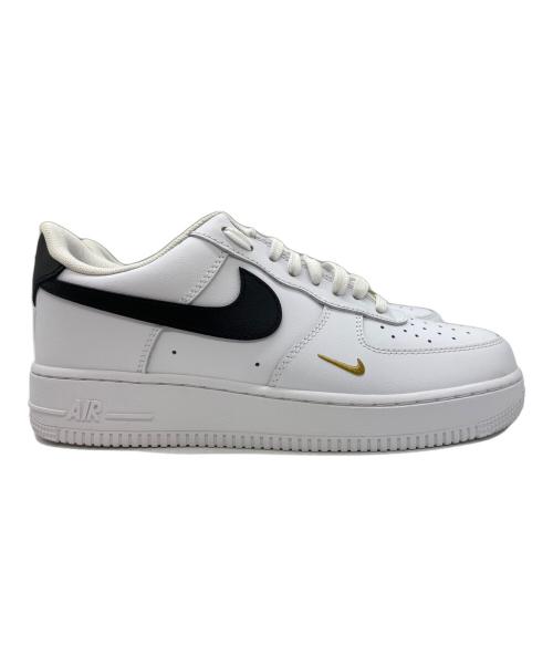 NIKE（ナイキ）NIKE (ナイキ) スニーカー ホワイト サイズ:29の古着・服飾アイテム