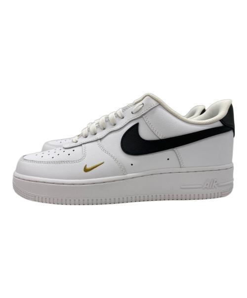 NIKE（ナイキ）NIKE (ナイキ) スニーカー ホワイト サイズ:29の古着・服飾アイテム