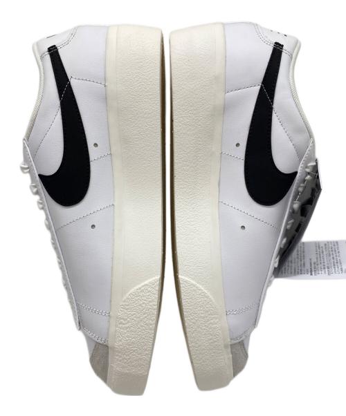 NIKE（ナイキ）NIKE (ナイキ) スニーカー ホワイト サイズ:28.5 未使用品の古着・服飾アイテム