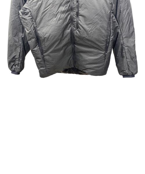 ARC'TERYX（アークテリクス）ARC'TERYX (アークテリクス) 中綿ジャケット グレー サイズ:Ｍの古着・服飾アイテム