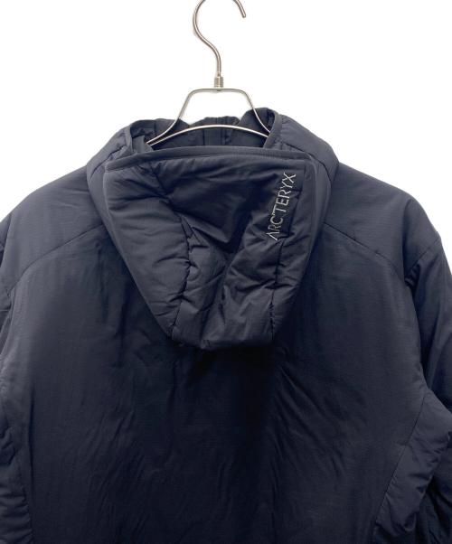 ARC'TERYX（アークテリクス）ARC'TERYX (アークテリクス) 中綿ジャケット ブラック サイズ:Ｍの古着・服飾アイテム