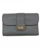 COACHコーチ）の古着「3つ折り財布」｜グレー