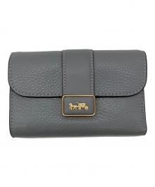 COACH（コーチ）の古着「3つ折り財布」｜グレー