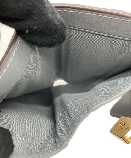 COACH（コーチ）COACH (コーチ) 3つ折り財布 グレーの古着・服飾アイテム