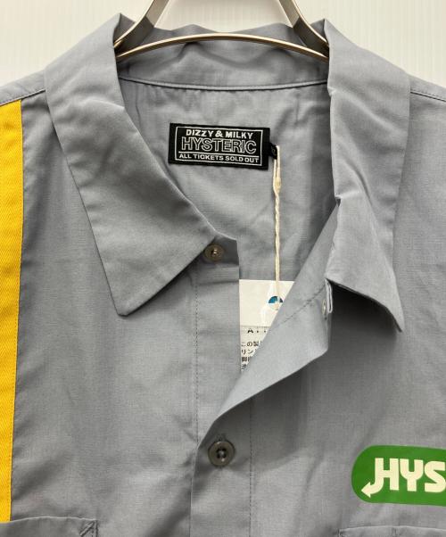 Hysteric Glamour（ヒステリックグラマー）Hysteric Glamour (ヒステリックグラマー) 半袖シャツ グレー サイズ:XL 未使用品の古着・服飾アイテム