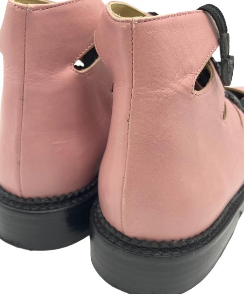 TOGA PULLA（トーガ プルラ）TOGA PULLA (トーガ プルラ) カットアウトギリ-シューズ ピンク サイズ:40の古着・服飾アイテム