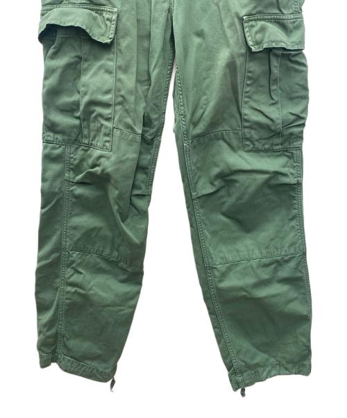 Carhartt WIP（カーハート ワーク イン プログレス）Carhartt WIP (カーハート ワーク イン プログレス) カーゴパンツ グリーン サイズ:w32 l32の古着・服飾アイテム