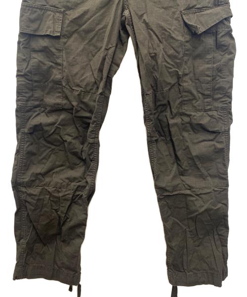 Carhartt WIP（カーハート ワーク イン プログレス）Carhartt WIP (カーハート ワーク イン プログレス) カーゴパンツ ブラウン サイズ:w32 l32の古着・服飾アイテム