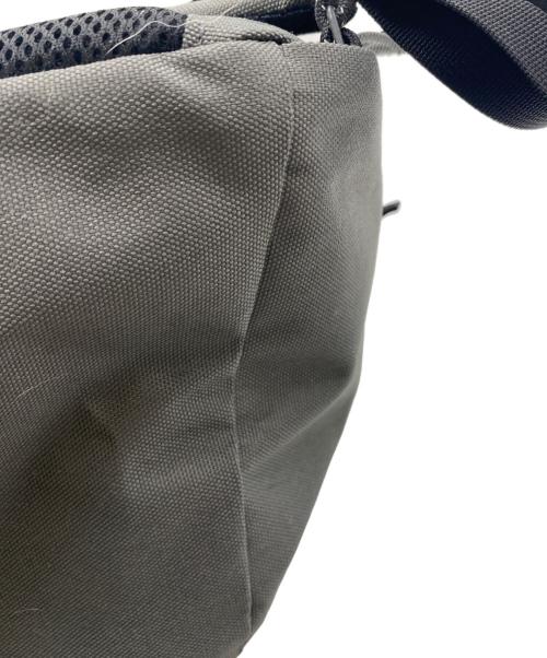 THE NORTH FACE（ザ ノース フェイス）THE NORTH FACE (ザ ノース フェイス) デイパック グレーの古着・服飾アイテム