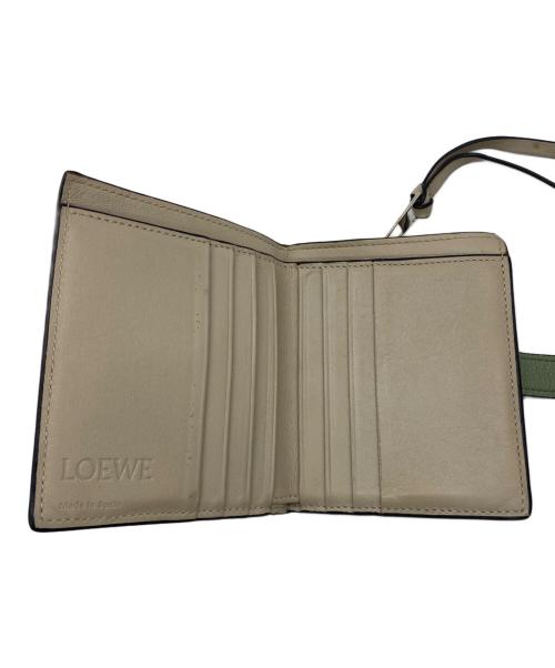 LOEWE（ロエベ）LOEWE (ロエベ) 2つ折り財布 黄緑×ベージュの古着・服飾アイテム