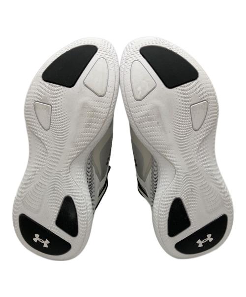 UNDER ARMOUR（アンダーアーマー）UNDER ARMOUR (アンダーアーマー) ローカットスニーカー ホワイト サイズ:28cmの古着・服飾アイテム