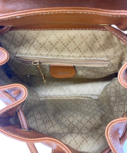 GUCCI（グッチ）GUCCI (グッチ) リュック ブラウンの古着・服飾アイテム