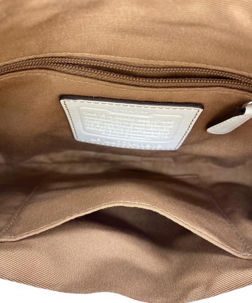 COACH（コーチ）COACH (コーチ) ショルダーバッグ ベージュの古着・服飾アイテム