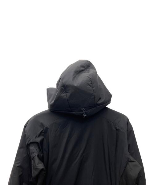 ARC'TERYX（アークテリクス）ARC'TERYX (アークテリクス) ATOM HOODY ブラック サイズ:Ｍの古着・服飾アイテム