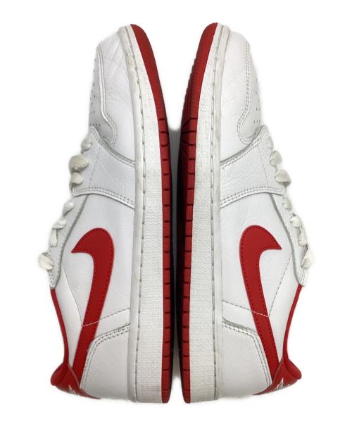 NIKE（ナイキ）NIKE (ナイキ) ローカットスニーカー ホワイト×レッド サイズ:US8の古着・服飾アイテム