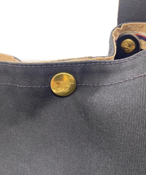 IL BISONTE（イル ビゾンテ）IL BISONTE (イル ビゾンテ) トートバッグ ブラックの古着・服飾アイテム