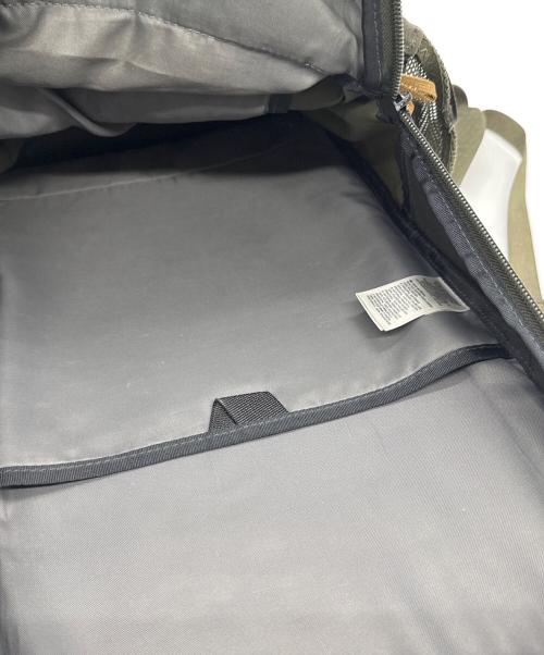 THE NORTH FACE（ザ ノース フェイス）THE NORTH FACE (ザ ノース フェイス) リュック カーキの古着・服飾アイテム