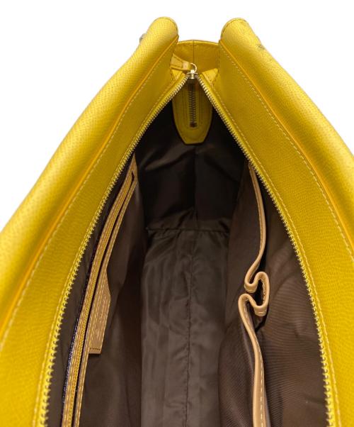 russet（ラシット）russet (ラシット) タッセル付きスタッズトートバッグ イエローの古着・服飾アイテム