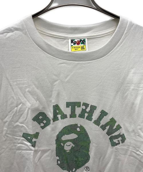 A BATHING APE（アベイシングエイプ）A BATHING APE (アベイシングエイプ) 半袖カットソー ホワイト サイズ:2XLの古着・服飾アイテム