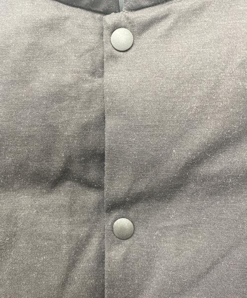 BLURHMS（ブラームス）BLURHMS (ブラームス) ダウンベスト ブラック サイズ:Ｓ 未使用品の古着・服飾アイテム