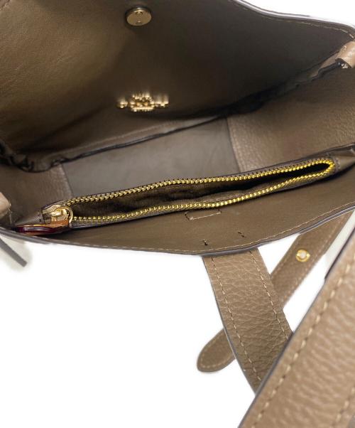 COACH（コーチ）COACH (コーチ) ショルダーバッグ ベージュの古着・服飾アイテム