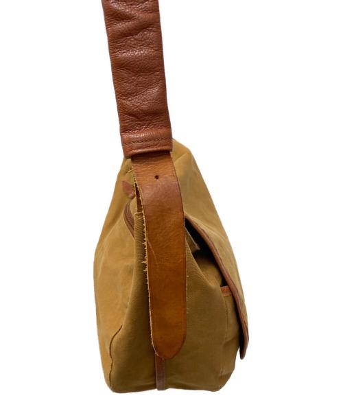 IL BISONTE（イル ビゾンテ）IL BISONTE (イル ビゾンテ) ショルダーバッグ ブラウンの古着・服飾アイテム