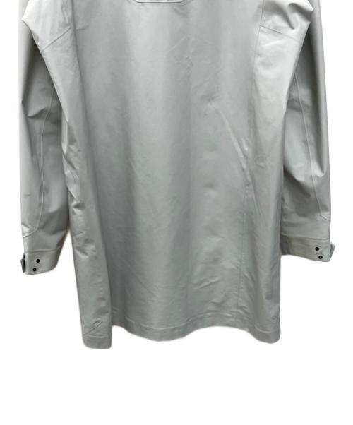 ARC'TERYX（アークテリクス）ARC'TERYX (アークテリクス) ナイロンジャケット グレー サイズ:Ｍの古着・服飾アイテム