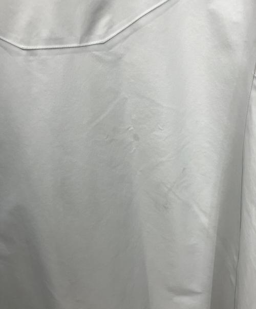 ARC'TERYX（アークテリクス）ARC'TERYX (アークテリクス) ナイロンジャケット グレー サイズ:Ｍの古着・服飾アイテム