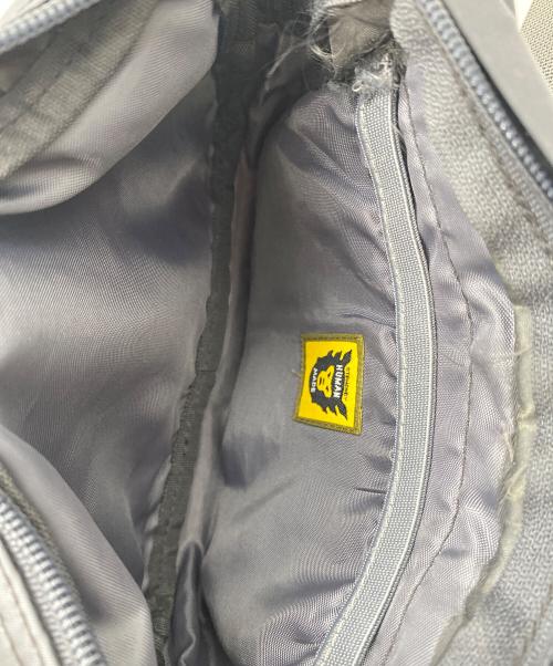 HUMAN MADE（ヒューマンメイド）HUMAN MADE (ヒューマンメイド) ショルダーミリタリーポーチ グレーの古着・服飾アイテム