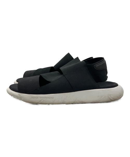 Y-3（ワイスリー）Y-3 (ワイスリー) QASA SANDAL ブラック×ホワイト サイズ:27.5㎝の古着・服飾アイテム